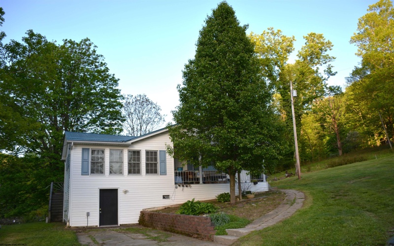 3254 Clarksburg Road, Buckhannon, West Virginia 26201, 3 Bedrooms Bedrooms, 6 Rooms Rooms,1 BathroomBathrooms,Single Family Detached,For Sale,Clarksburg,10159432