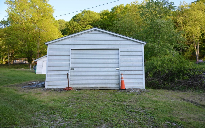 3254 Clarksburg Road, Buckhannon, West Virginia 26201, 3 Bedrooms Bedrooms, 6 Rooms Rooms,1 BathroomBathrooms,Single Family Detached,For Sale,Clarksburg,10159432