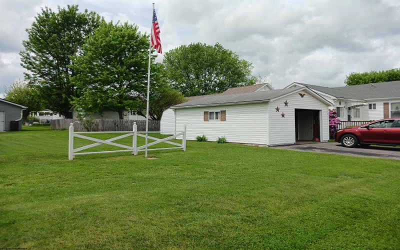 19 Monongalia Street, Buckhannon, West Virginia 26201, 3 Bedrooms Bedrooms, 7 Rooms Rooms,1 BathroomBathrooms,Single Family Detached,For Sale,Monongalia,10159440