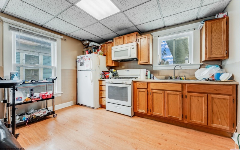 313 Grand Street, Morgantown, West Virginia 26501-0000, ,Multi-unit/income,For Sale,Grand,10159430