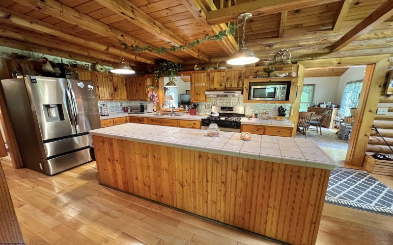 1209 Gaines Road, Rock Cave, West Virginia 26234, 3 Bedrooms Bedrooms, 5 Rooms Rooms,3 BathroomsBathrooms,Single Family Detached,For Sale,Gaines,10159446