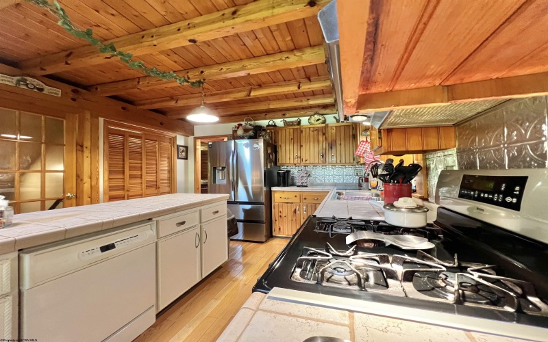 1209 Gaines Road, Rock Cave, West Virginia 26234, 3 Bedrooms Bedrooms, 5 Rooms Rooms,3 BathroomsBathrooms,Single Family Detached,For Sale,Gaines,10159446