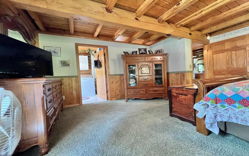 1209 Gaines Road, Rock Cave, West Virginia 26234, 3 Bedrooms Bedrooms, 5 Rooms Rooms,3 BathroomsBathrooms,Single Family Detached,For Sale,Gaines,10159446