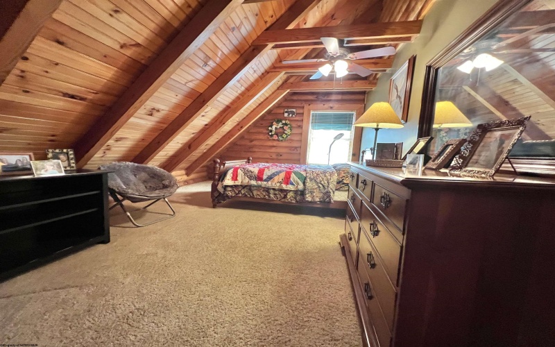 1209 Gaines Road, Rock Cave, West Virginia 26234, 3 Bedrooms Bedrooms, 5 Rooms Rooms,3 BathroomsBathrooms,Single Family Detached,For Sale,Gaines,10159446