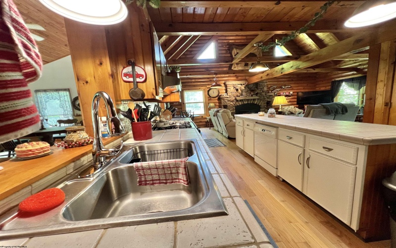 1209 Gaines Road, Rock Cave, West Virginia 26234, 3 Bedrooms Bedrooms, 5 Rooms Rooms,3 BathroomsBathrooms,Single Family Detached,For Sale,Gaines,10159446