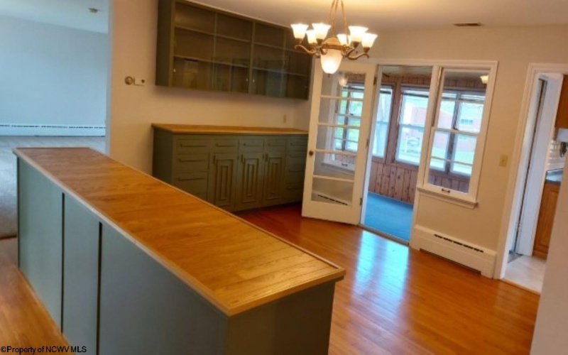 149 Robert E Lee Avenue, Elkins, West Virginia 26241, 5 Bedrooms Bedrooms, 12 Rooms Rooms,1 BathroomBathrooms,Single Family Detached,For Sale,Robert E Lee,10159448