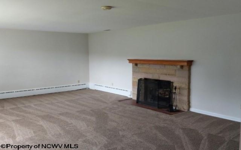 149 Robert E Lee Avenue, Elkins, West Virginia 26241, 5 Bedrooms Bedrooms, 12 Rooms Rooms,1 BathroomBathrooms,Single Family Detached,For Sale,Robert E Lee,10159448