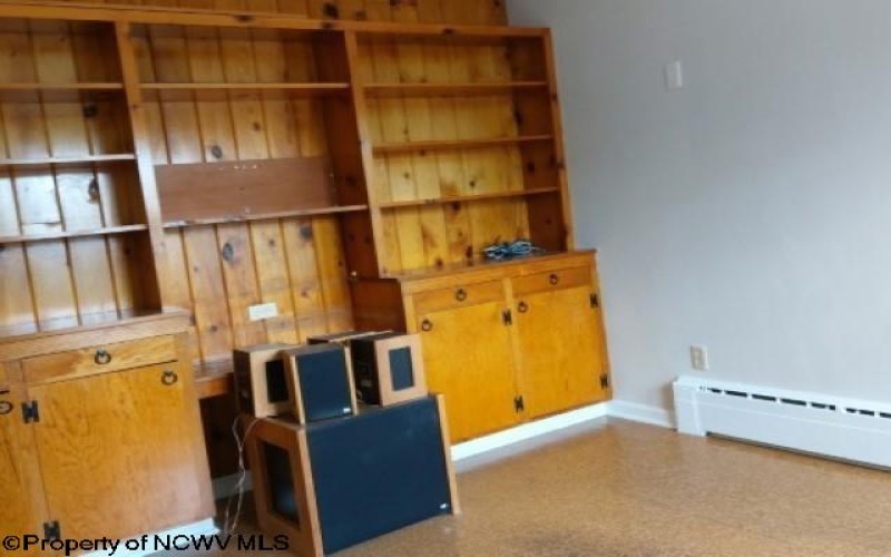 149 Robert E Lee Avenue, Elkins, West Virginia 26241, 5 Bedrooms Bedrooms, 12 Rooms Rooms,1 BathroomBathrooms,Single Family Detached,For Sale,Robert E Lee,10159448