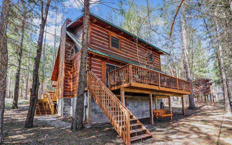 79 Pines Drive, Davis, West Virginia 26260, 2 Bedrooms Bedrooms, 6 Rooms Rooms,2 BathroomsBathrooms,Single Family Detached,For Sale,Pines,10159233
