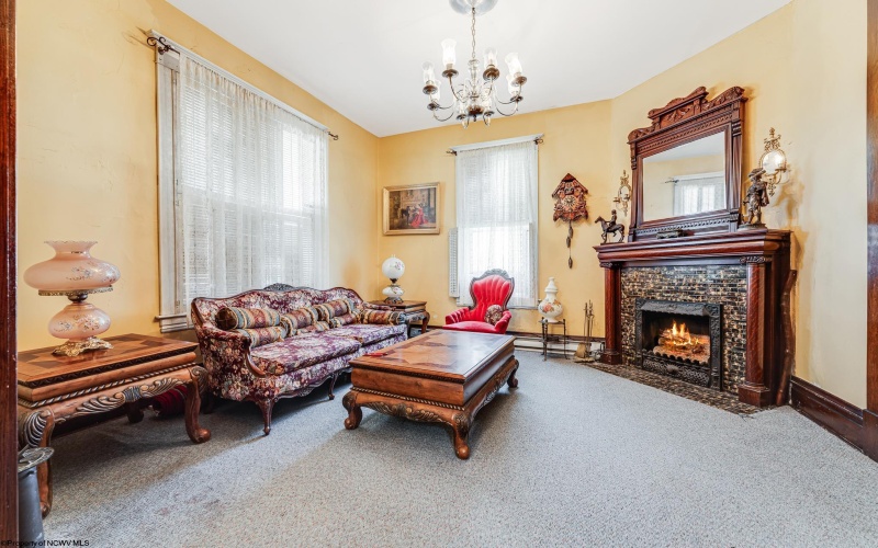 236 Cobun Avenue, Morgantown, West Virginia 26501, 6 Bedrooms Bedrooms, 13 Rooms Rooms,2 BathroomsBathrooms,Single Family Detached,For Sale,Cobun,10159479