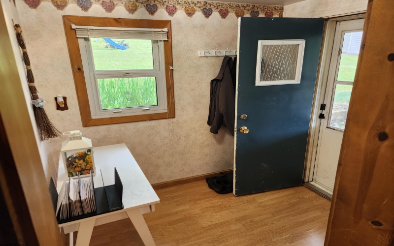 784 Ona Street, Grafton, West Virginia 26354-1723, 3 Bedrooms Bedrooms, 5 Rooms Rooms,1 BathroomBathrooms,Single Family Detached,For Sale,Ona,10159478