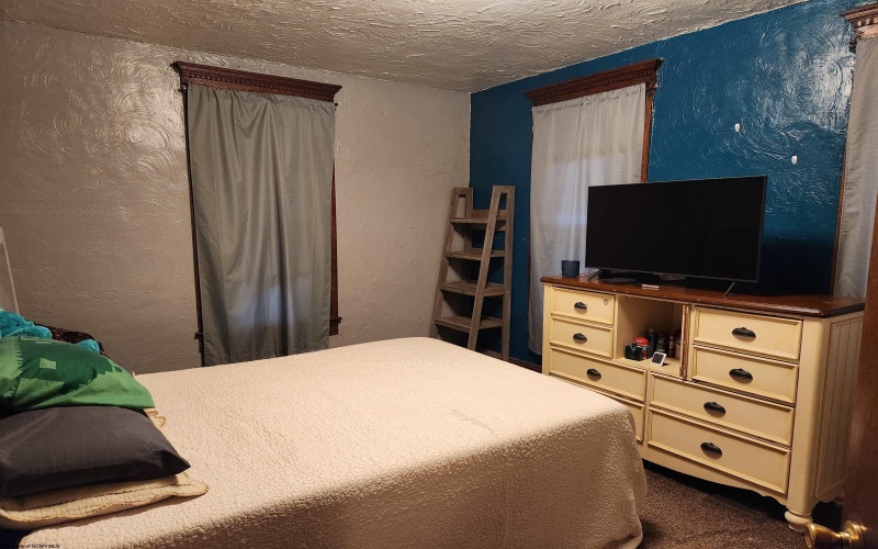 784 Ona Street, Grafton, West Virginia 26354-1723, 3 Bedrooms Bedrooms, 5 Rooms Rooms,1 BathroomBathrooms,Single Family Detached,For Sale,Ona,10159478
