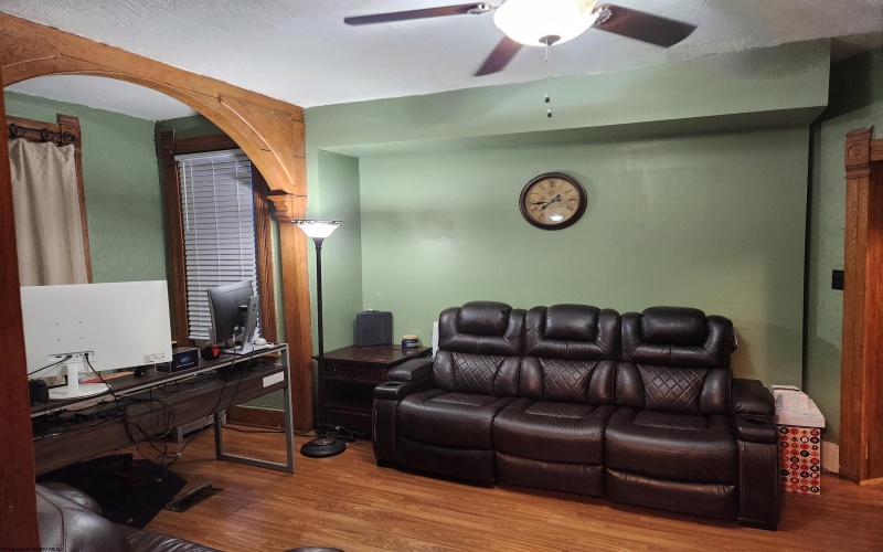 784 Ona Street, Grafton, West Virginia 26354-1723, 3 Bedrooms Bedrooms, 5 Rooms Rooms,1 BathroomBathrooms,Single Family Detached,For Sale,Ona,10159478