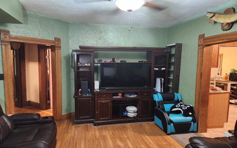 784 Ona Street, Grafton, West Virginia 26354-1723, 3 Bedrooms Bedrooms, 5 Rooms Rooms,1 BathroomBathrooms,Single Family Detached,For Sale,Ona,10159478
