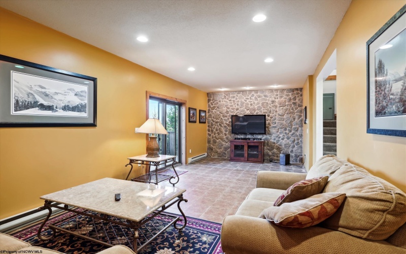 1901 Mountainside Road, Davis, West Virginia 26260, 4 Bedrooms Bedrooms, 8 Rooms Rooms,3 BathroomsBathrooms,Single Family Detached,For Sale,Mountainside,10159463