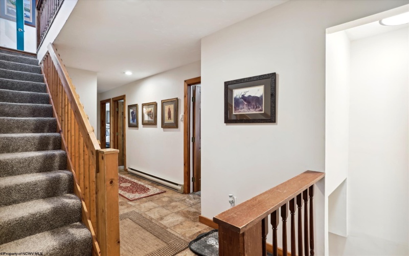 1901 Mountainside Road, Davis, West Virginia 26260, 4 Bedrooms Bedrooms, 8 Rooms Rooms,3 BathroomsBathrooms,Single Family Detached,For Sale,Mountainside,10159463