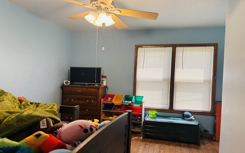 8127 Cost Avenue, Stonewood, West Virginia 26301, 3 Bedrooms Bedrooms, 6 Rooms Rooms,1 BathroomBathrooms,Single Family Detached,For Sale,Cost,10159454