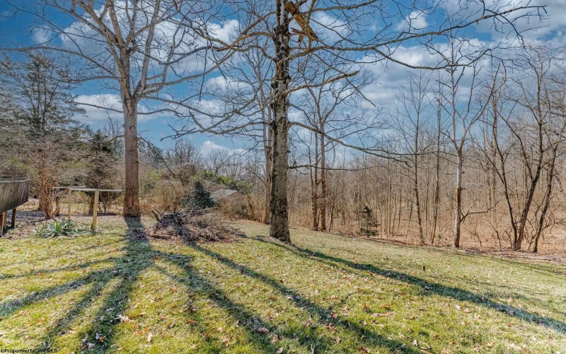 1114 Berwood Drive, Morgantown, West Virginia 26505, 5 Bedrooms Bedrooms, 10 Rooms Rooms,2 BathroomsBathrooms,Single Family Detached,For Sale,Berwood,10159458