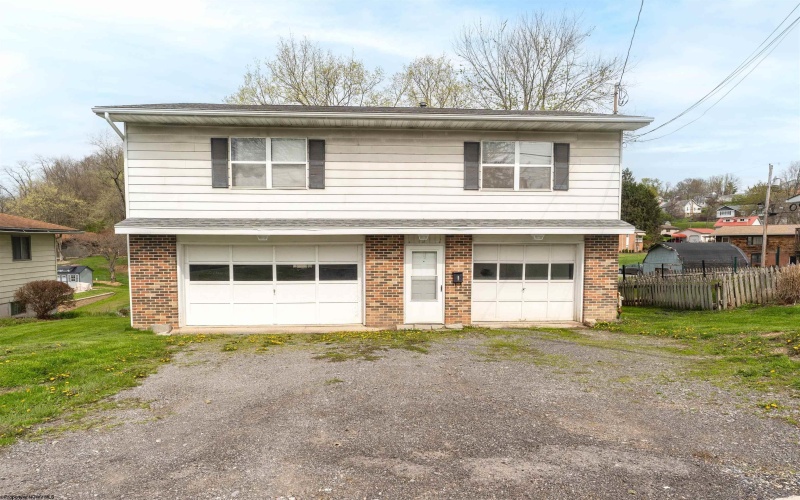 136 2nd Street, Westover, West Virginia 26501, 2 Bedrooms Bedrooms, 4 Rooms Rooms,1 BathroomBathrooms,Single Family Detached,For Sale,2nd,10159457