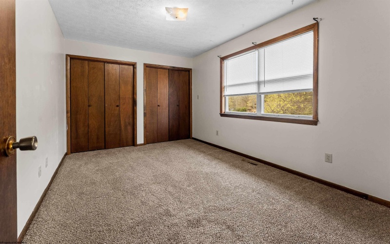 136 2nd Street, Westover, West Virginia 26501, 2 Bedrooms Bedrooms, 4 Rooms Rooms,1 BathroomBathrooms,Single Family Detached,For Sale,2nd,10159457