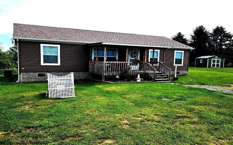 202 CANA Drive, Morgantown, West Virginia 26508, 3 Bedrooms Bedrooms, 7 Rooms Rooms,2 BathroomsBathrooms,Single Family Detached,For Sale,CANA,10159470