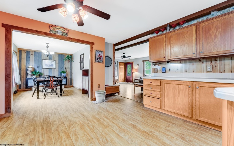 292 Appalachian Drive, Bruceton Mills, West Virginia 26525, 3 Bedrooms Bedrooms, 6 Rooms Rooms,2 BathroomsBathrooms,Single Family Detached,For Sale,Appalachian,10159471