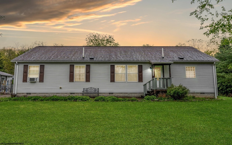 292 Appalachian Drive, Bruceton Mills, West Virginia 26525, 3 Bedrooms Bedrooms, 6 Rooms Rooms,2 BathroomsBathrooms,Single Family Detached,For Sale,Appalachian,10159471