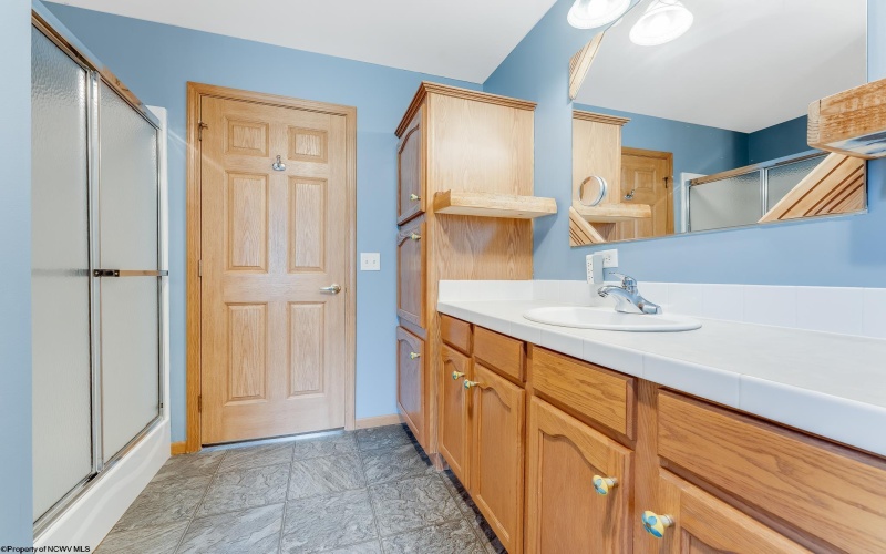 292 Appalachian Drive, Bruceton Mills, West Virginia 26525, 3 Bedrooms Bedrooms, 6 Rooms Rooms,2 BathroomsBathrooms,Single Family Detached,For Sale,Appalachian,10159471