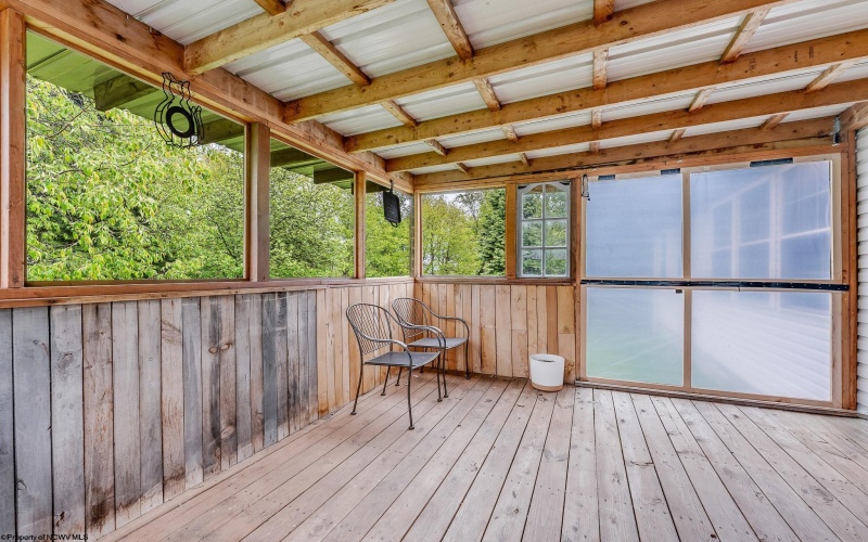 292 Appalachian Drive, Bruceton Mills, West Virginia 26525, 3 Bedrooms Bedrooms, 6 Rooms Rooms,2 BathroomsBathrooms,Single Family Detached,For Sale,Appalachian,10159471