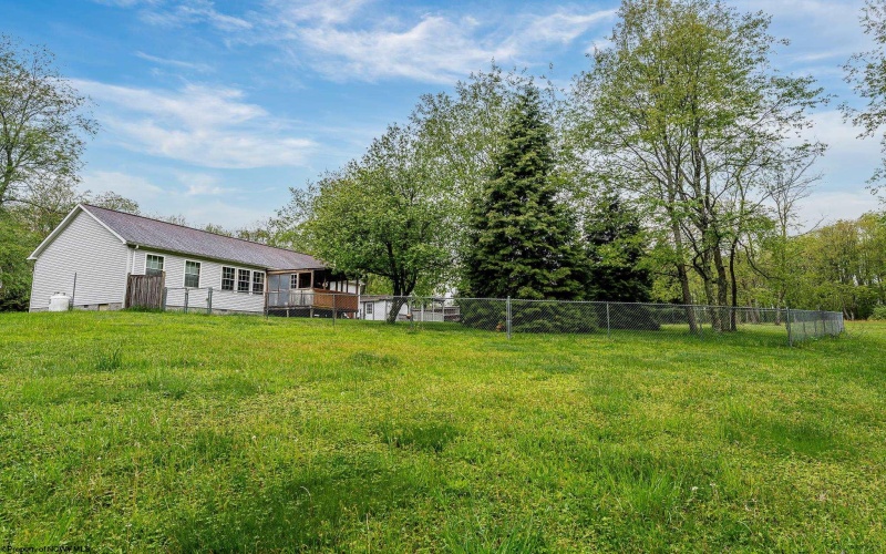 292 Appalachian Drive, Bruceton Mills, West Virginia 26525, 3 Bedrooms Bedrooms, 6 Rooms Rooms,2 BathroomsBathrooms,Single Family Detached,For Sale,Appalachian,10159471