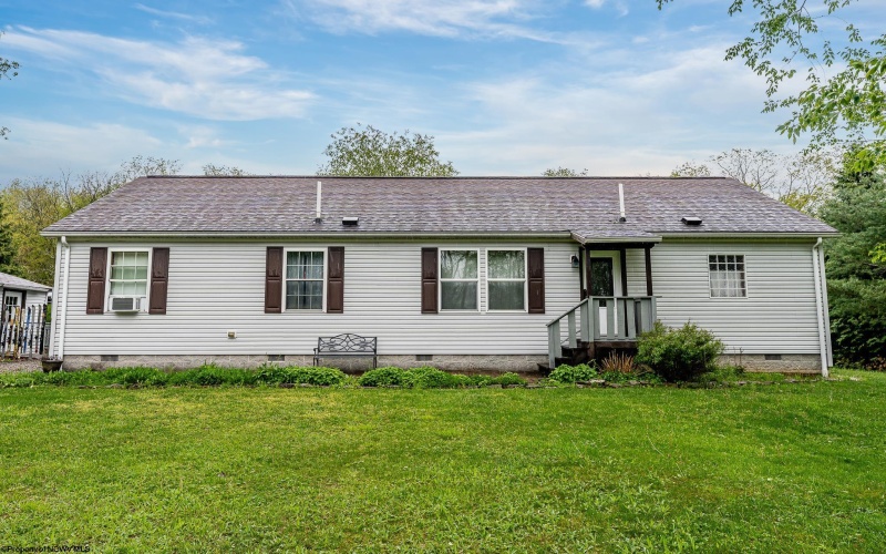 292 Appalachian Drive, Bruceton Mills, West Virginia 26525, 3 Bedrooms Bedrooms, 6 Rooms Rooms,2 BathroomsBathrooms,Single Family Detached,For Sale,Appalachian,10159471