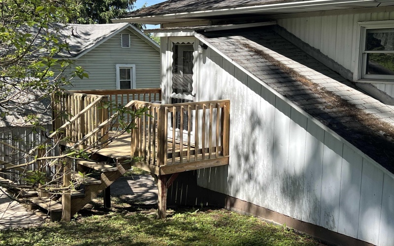 302 Jameson Avenue, Parsons, West Virginia 26287, 2 Bedrooms Bedrooms, 6 Rooms Rooms,1 BathroomBathrooms,Single Family Detached,For Sale,Jameson,10159476