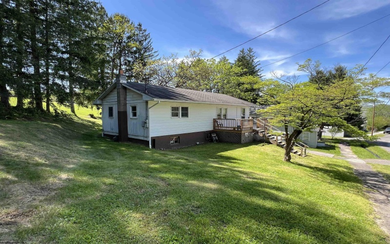 302 Jameson Avenue, Parsons, West Virginia 26287, 2 Bedrooms Bedrooms, 6 Rooms Rooms,1 BathroomBathrooms,Single Family Detached,For Sale,Jameson,10159476