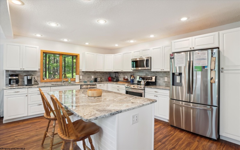 603 Ridge Road, Davis, West Virginia 26260, 5 Bedrooms Bedrooms, 9 Rooms Rooms,4 BathroomsBathrooms,Single Family Detached,For Sale,Ridge,10159475