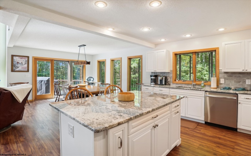 603 Ridge Road, Davis, West Virginia 26260, 5 Bedrooms Bedrooms, 9 Rooms Rooms,4 BathroomsBathrooms,Single Family Detached,For Sale,Ridge,10159475