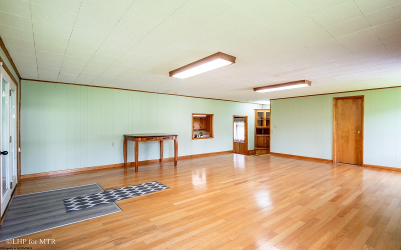 22 Euclid Avenue, Thomas, West Virginia 26292, 3 Bedrooms Bedrooms, 8 Rooms Rooms,2 BathroomsBathrooms,Single Family Detached,For Sale,Euclid,10159482