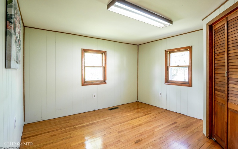 22 Euclid Avenue, Thomas, West Virginia 26292, 3 Bedrooms Bedrooms, 8 Rooms Rooms,2 BathroomsBathrooms,Single Family Detached,For Sale,Euclid,10159482