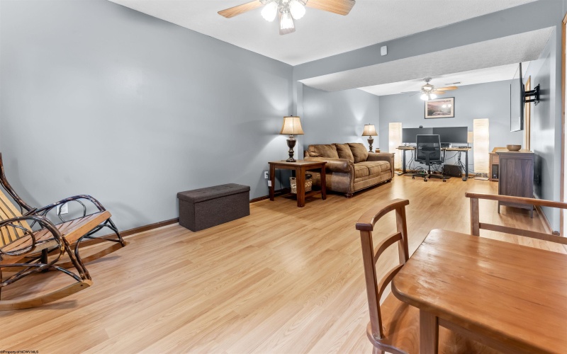 33 Rocky Top Lane, Morgantown, West Virginia 26508, 3 Bedrooms Bedrooms, 6 Rooms Rooms,2 BathroomsBathrooms,Single Family Detached,For Sale,Rocky Top,10159497