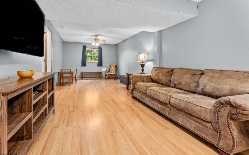 33 Rocky Top Lane, Morgantown, West Virginia 26508, 3 Bedrooms Bedrooms, 6 Rooms Rooms,2 BathroomsBathrooms,Single Family Detached,For Sale,Rocky Top,10159497
