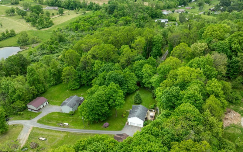 33 Rocky Top Lane, Morgantown, West Virginia 26508, 3 Bedrooms Bedrooms, 6 Rooms Rooms,2 BathroomsBathrooms,Single Family Detached,For Sale,Rocky Top,10159497