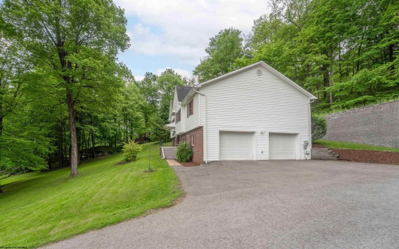 33 Rocky Top Lane, Morgantown, West Virginia 26508, 3 Bedrooms Bedrooms, 6 Rooms Rooms,2 BathroomsBathrooms,Single Family Detached,For Sale,Rocky Top,10159497