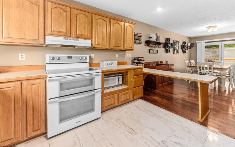 33 Rocky Top Lane, Morgantown, West Virginia 26508, 3 Bedrooms Bedrooms, 6 Rooms Rooms,2 BathroomsBathrooms,Single Family Detached,For Sale,Rocky Top,10159497