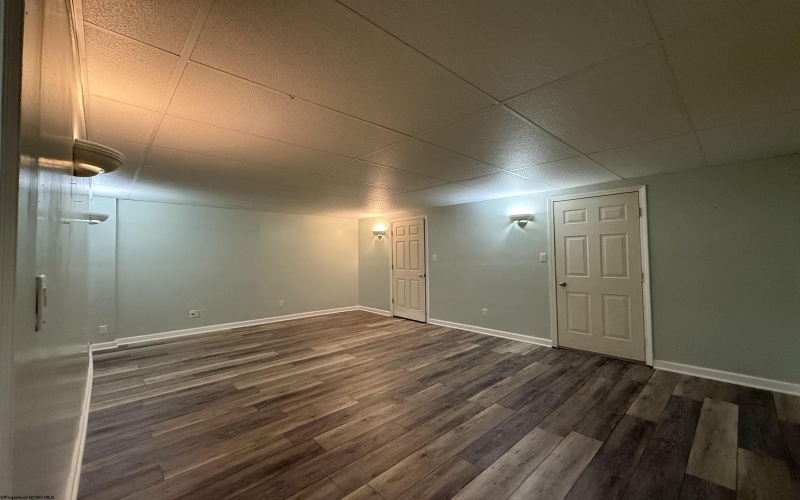 4 Hall Valley Court, Bridgeport, West Virginia 26330, 2 Bedrooms Bedrooms, 5 Rooms Rooms,1 BathroomBathrooms,Single Family Attached,For Sale,Hall Valley,10159498