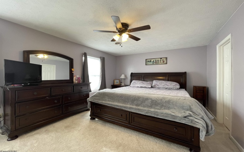 4 Hall Valley Court, Bridgeport, West Virginia 26330, 2 Bedrooms Bedrooms, 5 Rooms Rooms,1 BathroomBathrooms,Single Family Attached,For Sale,Hall Valley,10159498