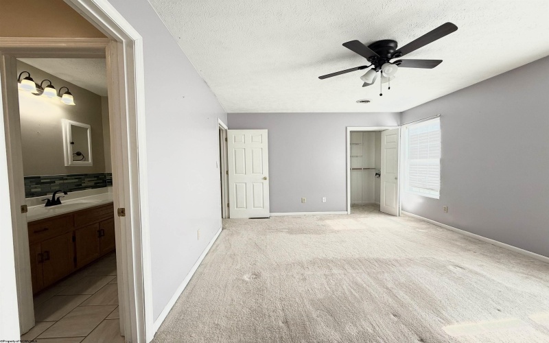 4 Hall Valley Court, Bridgeport, West Virginia 26330, 2 Bedrooms Bedrooms, 5 Rooms Rooms,1 BathroomBathrooms,Single Family Attached,For Sale,Hall Valley,10159498