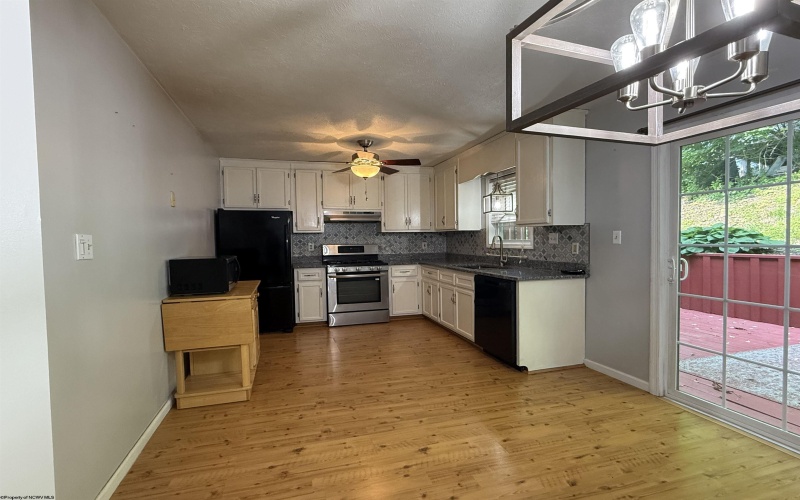 4 Hall Valley Court, Bridgeport, West Virginia 26330, 2 Bedrooms Bedrooms, 5 Rooms Rooms,1 BathroomBathrooms,Single Family Attached,For Sale,Hall Valley,10159498
