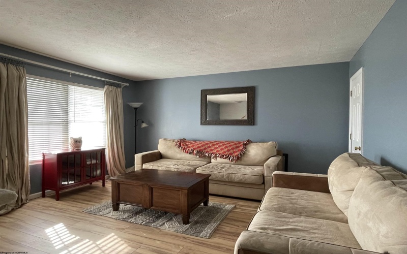 4 Hall Valley Court, Bridgeport, West Virginia 26330, 2 Bedrooms Bedrooms, 5 Rooms Rooms,1 BathroomBathrooms,Single Family Attached,For Sale,Hall Valley,10159498