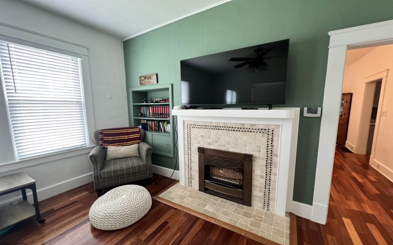 170 Valley Street, Salem, West Virginia 26426, 4 Bedrooms Bedrooms, 10 Rooms Rooms,1 BathroomBathrooms,Single Family Detached,For Sale,Valley,10159494