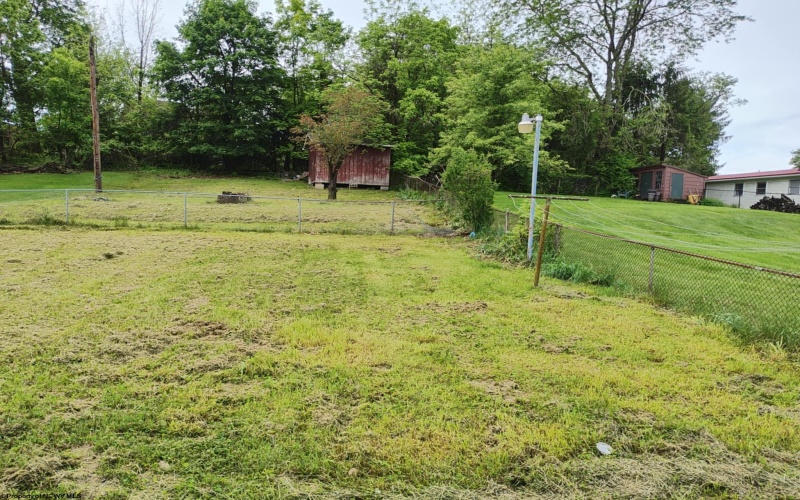 71 Smithfield Street, Buckhannon, West Virginia 26201, 2 Bedrooms Bedrooms, 6 Rooms Rooms,2 BathroomsBathrooms,Single Family Detached,For Sale,Smithfield,10159492