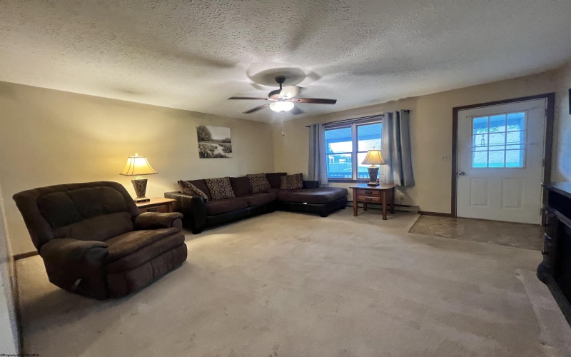 112 Richland Street, West Milford, West Virginia 26451, 3 Bedrooms Bedrooms, 6 Rooms Rooms,1 BathroomBathrooms,Single Family Detached,For Sale,Richland,10159491